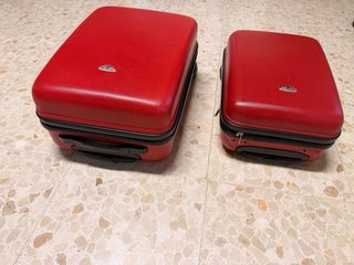 Pack 2 Maletas Rojas