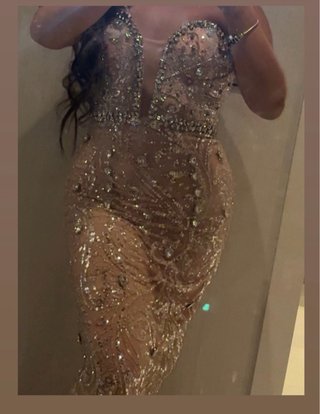 Vestido de boda gitana plateado y rosa