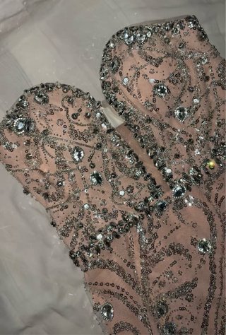 Vestido de boda gitana plateado y rosa