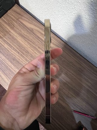 iPhone 12 Pro Oro