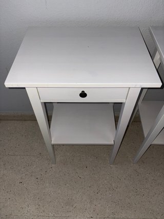 Mesitas de noche Ikea blancas