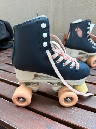 Patines 4 ruedas talla 34