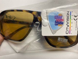 Gafas de sol clásicas mujer