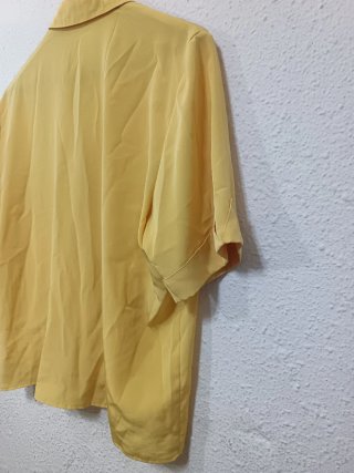 Blusa Vintage Burberrys Amarilla 90s