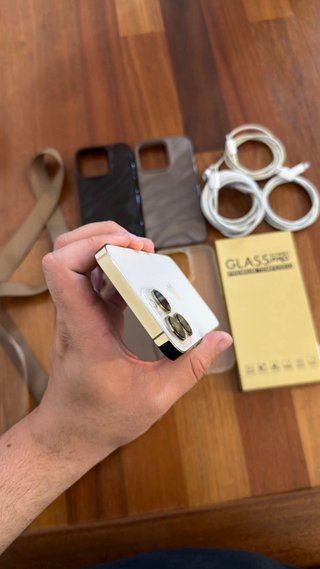 iPhone 13 Pro 128GB Oro + Accessori