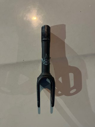 Horquilla Scooter Blunt Negra