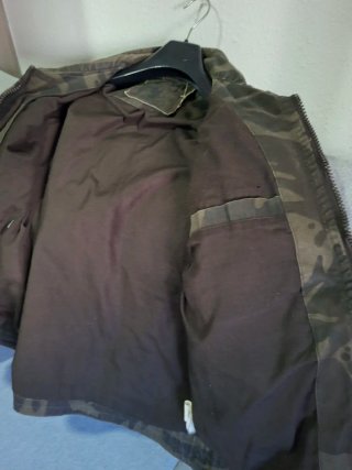 Cazadora camuflaje