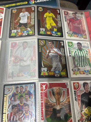 Álbumes Panini Adrenalyn XL y Megacracks