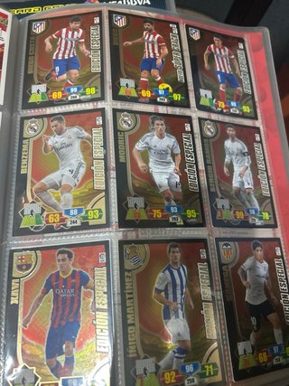 Álbumes Panini Adrenalyn XL y Megacracks