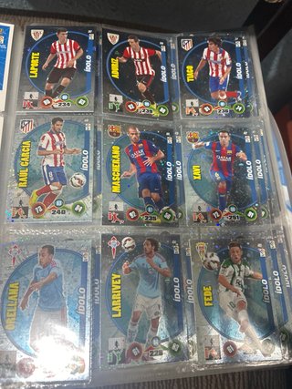 Álbumes Panini Adrenalyn XL y Megacracks
