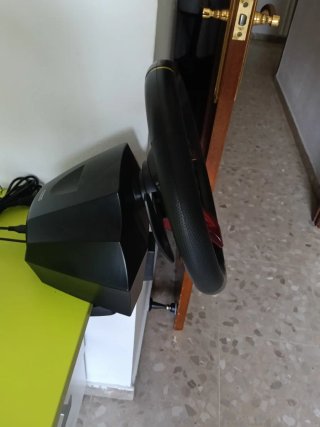 Volante Logitech  PS5