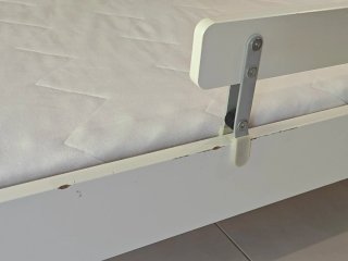 Cama infantil IKEA blanca