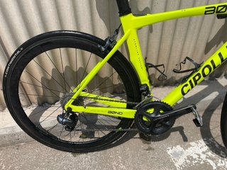 Bicicleta de carretera Cipollini Bond Carbon