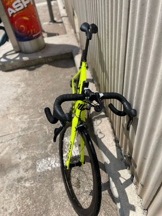Bicicleta de carretera Cipollini Bond Carbon