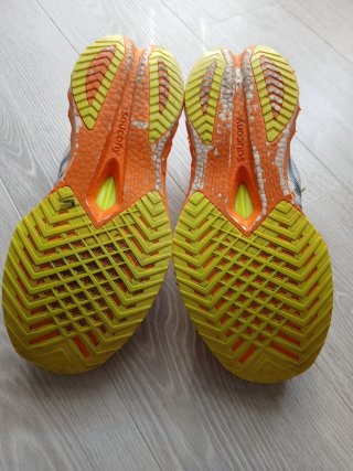 Zapatillas Saucony Endorphin Speed 4 Blancas