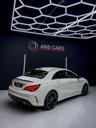 Mercedes-Benz Clase CLA AMG NIGHT