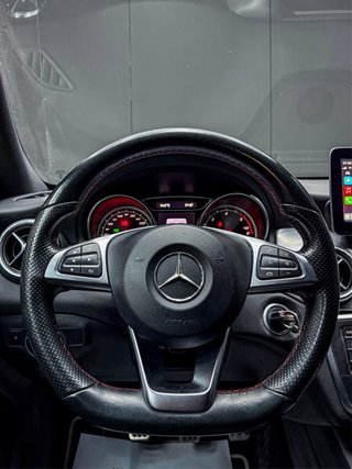 Mercedes-Benz Clase CLA AMG NIGHT
