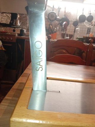 Soporte jamonero SAIGO madera y metal