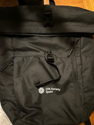 Mochila negra para portátil
