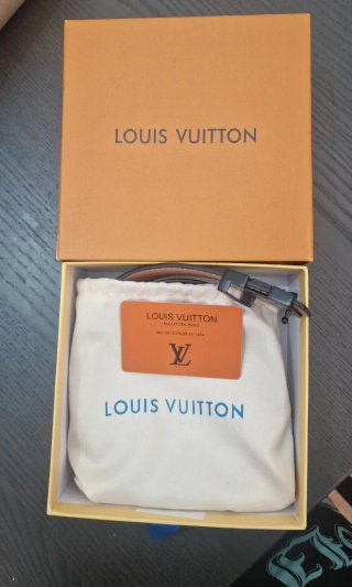 Nuova cintura Louis Vuitton