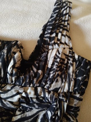 Vestido corto animal print