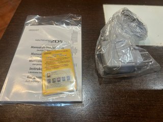 Nintendo 2DS Edizione Mario Kart Blu