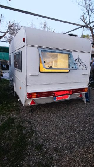 Caravana Hobby 370 De Luxe – Súper Rutera! 900 kg