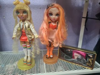 Muñecas Rainbow High
