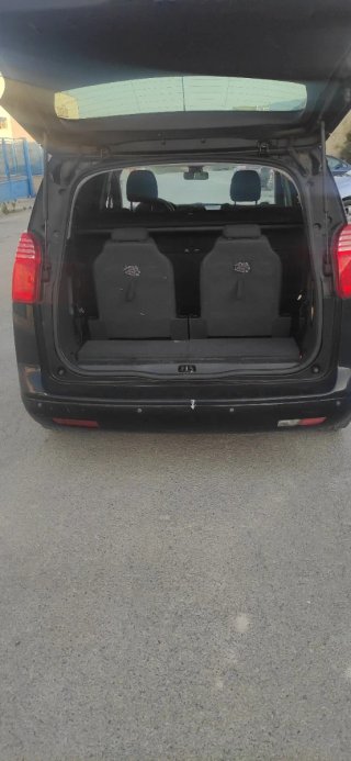 Peugeot 5008 5008 2012