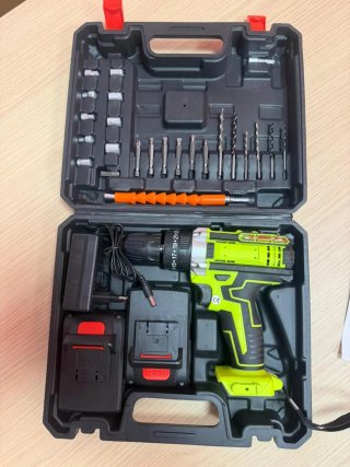 Taladro Inalámbrico 28V con Cargador y Maletín