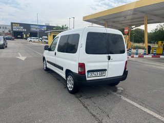 se vende furgoneta Peugeot Partner del 2008