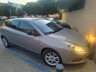 Lancia Delta 2012