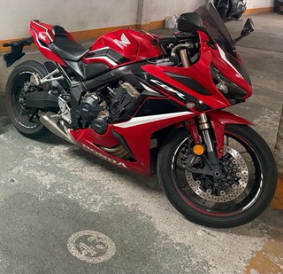 Honda CBR 650R