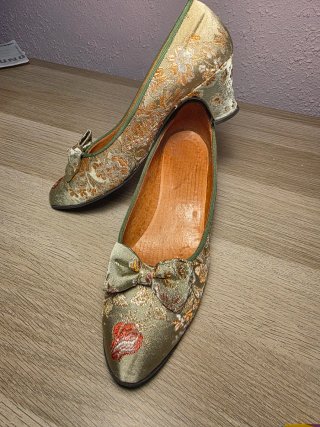 Traje Fallera Vintage Brocado Verde