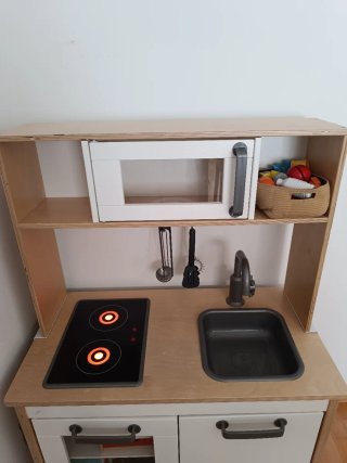 Cocinita de juguete Ikea