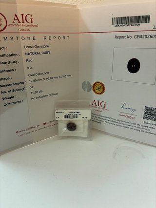 Rubí Natural Cabujón 11.68 Ct AIG