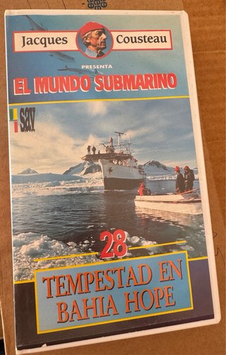 VHS El Mundo Submarino Jacques Cousteau