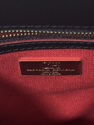 Bolso Carolina Herrera CH Negro Dorado