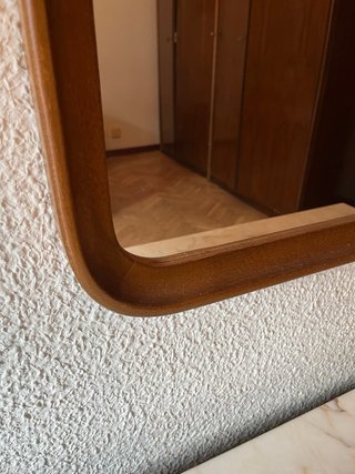 Cómoda Mid-Century con sobre encimera de mármol