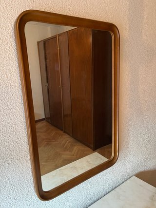 Cómoda Mid-Century con sobre encimera de mármol
