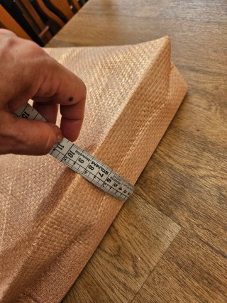 Borsa intrecciata rosa antico e oro
