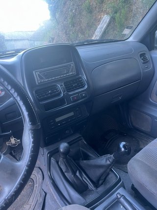 Nissan Pick-up 2003