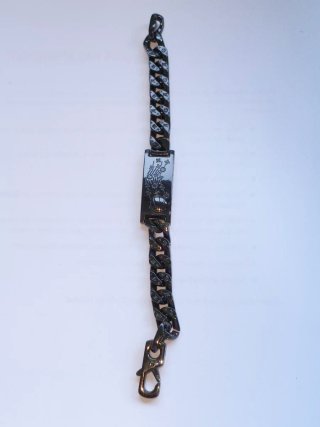 Pulsera Louis Vuitton Negra y Dorada