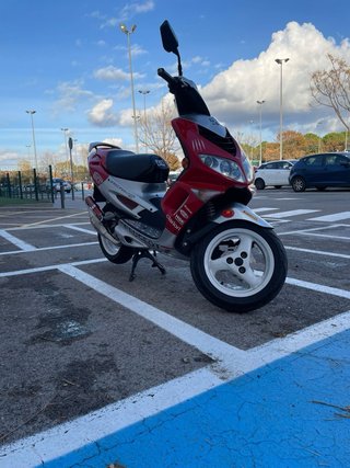 Peugeot Speedfight 2 2006 Rojo/Plata