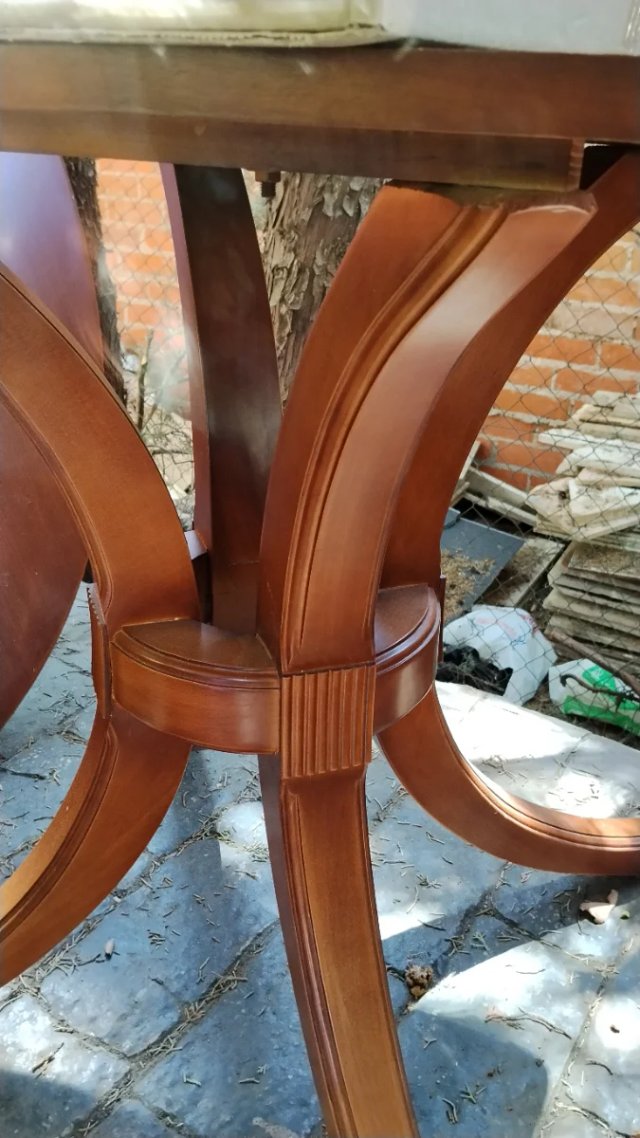 Mesa de comedor extensible de madera