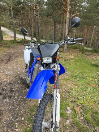 Yamaha WR450F Enduro