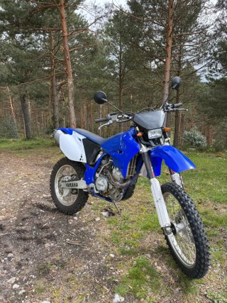 Yamaha WR450F Enduro