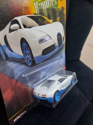 Hot Wheels Premium Bugatti Veyron