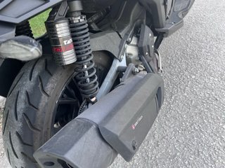 Wottan 300 Maxi Scooter Negra/Gris