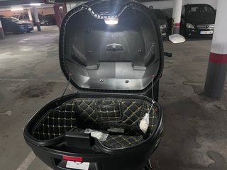 Wottan 300 Maxi Scooter Negra/Gris